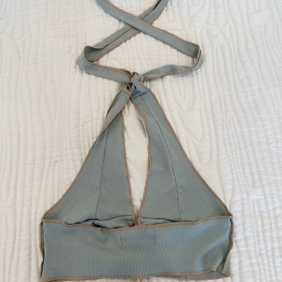 Seam Detail Crop Top Size XS New - Picture 5 of 7